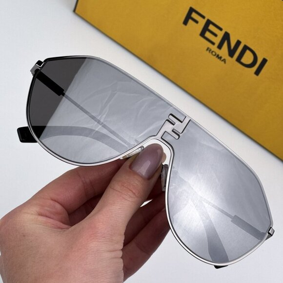 Fendi FE40080U FF MATCH 12C BRAND NEW Sunglasses Ruthenium Mirror Unisex Round - Picture 2 of 13